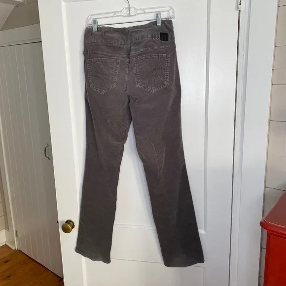 JAG High-Rise Straight Leg Pull-On Stretch Corduroy Pant in Gray - Size 8 - Picture 16 of 16